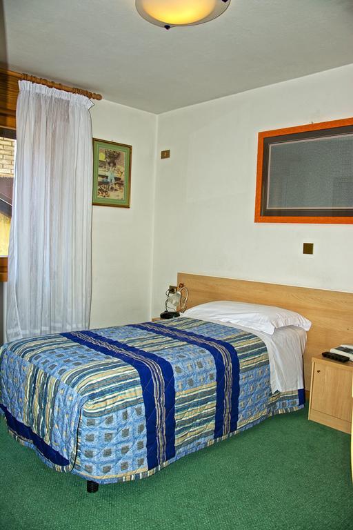 Albergo Ristorante Iris Auronzo di Cadore Room photo
